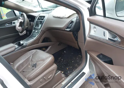 2016 Lincoln Mkx Reserve z USA, uszkodzony, nr VIN 2LMPJ6LP6GBL54007